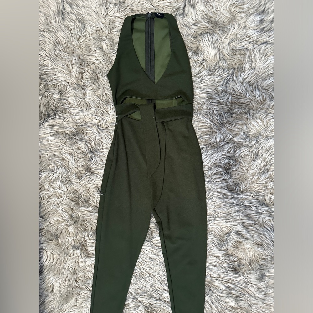 Jumpsuit in Olive size Medium